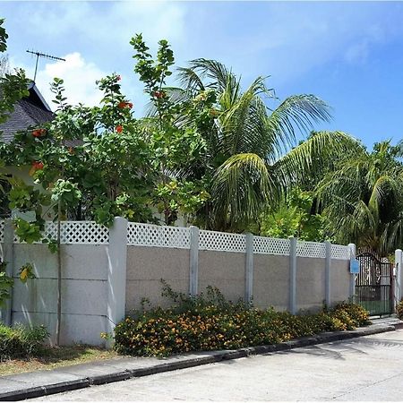 4 Etoile Villas Anse Volbert Village 外观 照片